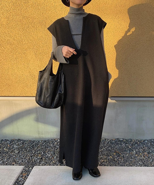 c.u.l(シーユーエル)の「キーネックワンピース culw561(ワンピース・レディース・ブラウン/ブラック/アイボリー・FREE)」の8枚目の写真