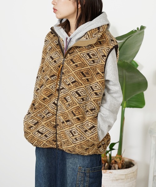 orSlow(オアスロウ)の「orSlow/オアスロウ AFRICAN PATTERN BOA FLEECE VEST フリースベスト(ベスト・メンズ・ベージュ・2/3/4)」の21枚目の写真