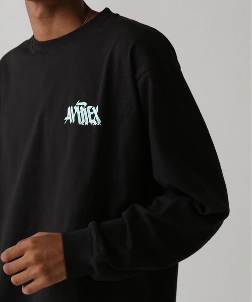 AVIREX（アヴィレックス）の「《直営店限定》TAGGING DESIGN LONGSLEEVE T-SHIRT / タギング デザイン 長袖 Tシャツ / AVIREX / アヴィレックス（Tシャツ/カットソー・メンズ・ベージュ/パープル/ターコイズブルー/オレンジ・LARGE/XX-LARGE/MEDIUM/X-LARGE）」の22枚目の写真