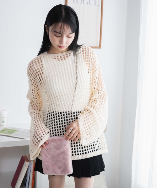 WEGO(ウィゴー)の「WEGO/ファーチェーンミニショルダー(ショルダーバッグ・レディース・サックスブルー/ベージュ/ブラック/ライトピンク/ピンク系その他/オレンジ/グリーン/その他1/その他2/ホワイト/グレー・FREE)」の18枚目の写真