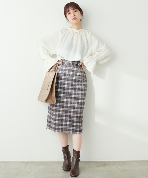 natural couture(ナチュラルクチュール)の「とろみ素材フレアスリーブチュニック(シャツ/ブラウス・レディース・その他2/その他1/レンガ/オフホワイト・FREE)」の8枚目の写真