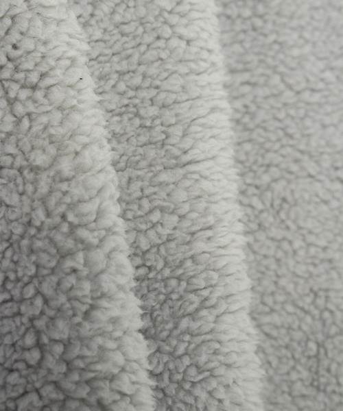 Disney(ディズニー)の「【DISNEY/ディズニー】ミッキーマウス裏ボアクルースウェットトレーナー(スウェット・メンズ・杢グレー/ネイビー・L/M)」の12枚目の写真