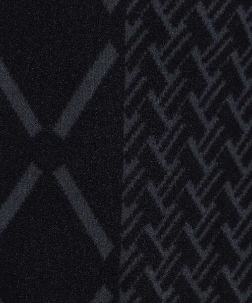 tk.TAKEO KIKUCHI（ティーケータケオキクチ）の「◆ソフトベルベッドライク キカガク＆フェアアイル柄ニット（ニット/セーター・メンズ・ホワイト系6/ホワイト系5/ブラック系3/ブラック系4・03/02）」の8枚目の写真