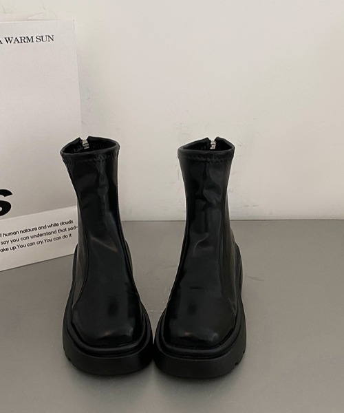 LAC-VERT（ラック・ヴェール）の「ソフトPU厚底ショートブーツ（ブーツ・レディース・ブラック/ダークブラウン・S/L/M）」の7枚目の写真