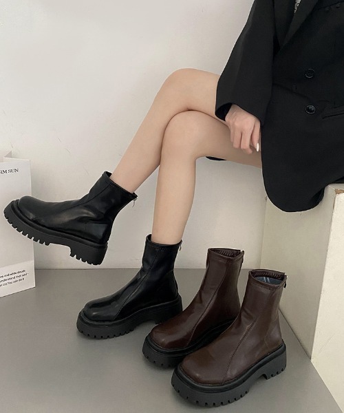 LAC-VERT（ラック・ヴェール）の「ソフトPU厚底ショートブーツ（ブーツ・レディース・ブラック/ダークブラウン・S/L/M）」の17枚目の写真
