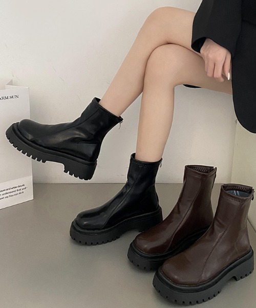 LAC-VERT（ラック・ヴェール）の「ソフトPU厚底ショートブーツ（ブーツ・レディース・ブラック/ダークブラウン・S/L/M）」の12枚目の写真