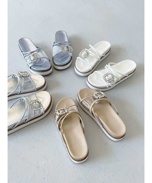 MERCURYDUO（マーキュリーデュオ）の「ビジューバイカラークリアサンダル（サンダル・レディース・ダークブラウン/ベージュ/オフホワイト/シルバー/ブルー/ゴールド/ブラック・38/36）」の12枚目の写真