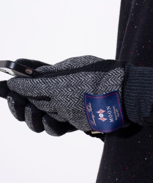 GLOSTER（グロスター）の「【GLOSTER/グロスター】MOON タッチパネルコンビグローブ 手袋 スマホ操作対応（手袋・メンズ・グレー系その他/グレー系その他2/ブルー系その他6・FREE）」の2枚目の写真
