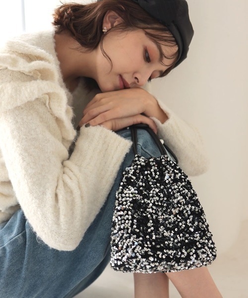 DONOBAN（ドノバン）の「スパンコール巾着ショルダー（ショルダーバッグ・レディース・ブラック×ブラック/グレー系その他/ブラック×シルバー・FREE）」の8枚目の写真