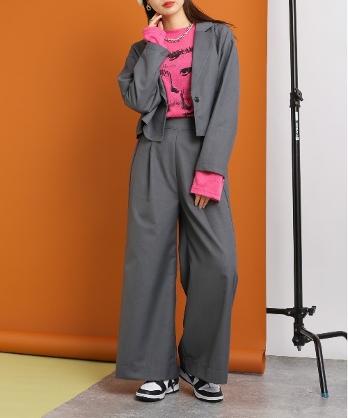 SIGNAL SPORTS（シグナルスポーツ）の「SIGNAL SPORTS/グラフィックデザインシアーロンT（Tシャツ/カットソー・レディース・ホワイト/ブラック/ピンク・FREE）」の14枚目の写真