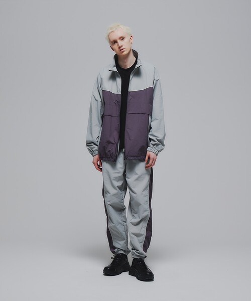 tk.TAKEO KIKUCHI（ティーケータケオキクチ）の「◇ナイロンジップ