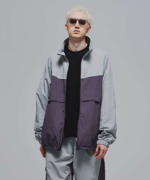 tk.TAKEO KIKUCHI(ティーケータケオキクチ)の「◆ナイロンジップアップブルゾン(セットアップ対応)(ブルゾン・メンズ・ブラック/ブラック系4/グレー系4・02/03)」の11枚目の写真