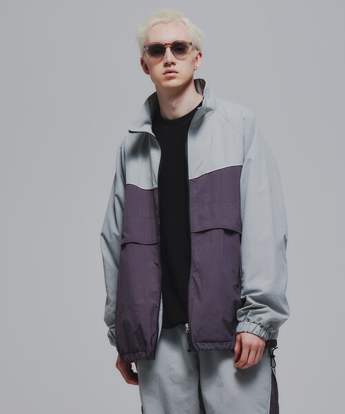 tk.TAKEO KIKUCHI(ティーケータケオキクチ)の「◆ナイロンジップアップブルゾン(セットアップ対応)(ブルゾン・メンズ・ブラック/ブラック系4/グレー系4・02/03)」の12枚目の写真