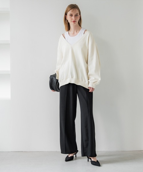 coca(coca)(コカ)の「【WEB限定セール】Vネックコットンスウェット(スウェット・レディース・アイボリー/ライトベージュ・L/M)」の13枚目の写真