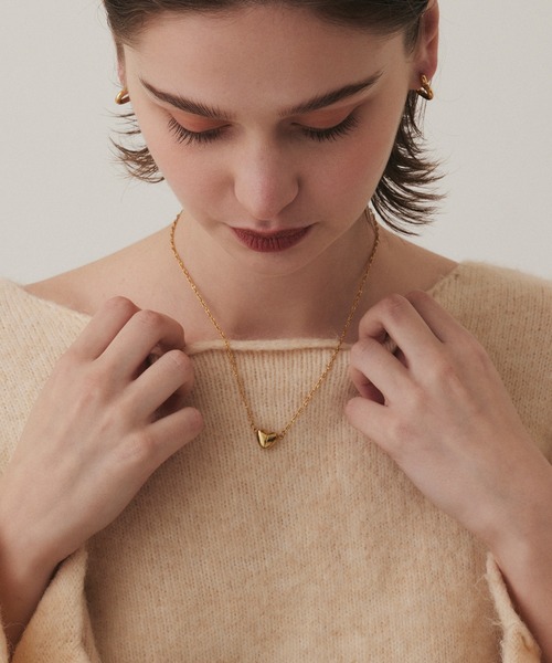 CENE(セネ)の「【CENE】セネ/マグネットハートネックレス(ネックレス・レディース・ゴールド/シルバー・FREE)」の3枚目の写真