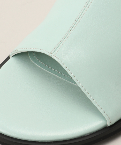 LE VERNIS（ル・ベルニ）の「【LE VERNIS】ストレッチミュール（サンダル・レディース・ホワイト/ブラック/グリーン・24cm/23.5cm/23cm/24.5cm）」の18枚目の写真