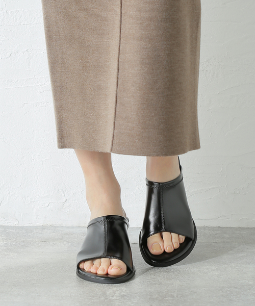 LE VERNIS（ル・ベルニ）の「【LE VERNIS】ストレッチミュール（サンダル・レディース・ホワイト/ブラック/グリーン・24cm/23.5cm/23cm/24.5cm）」の16枚目の写真