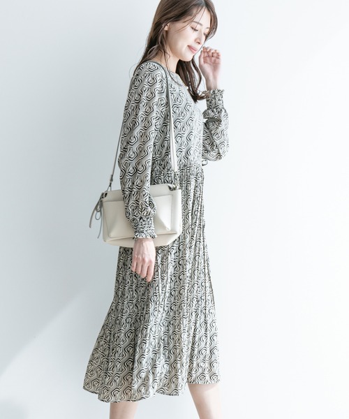 【セール】アート柄ギャザーワンピース（ワンピース）｜Jayro（ジャイロ）