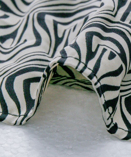 【セール】アート柄ギャザーワンピース（ワンピース）｜Jayro（ジャイロ）