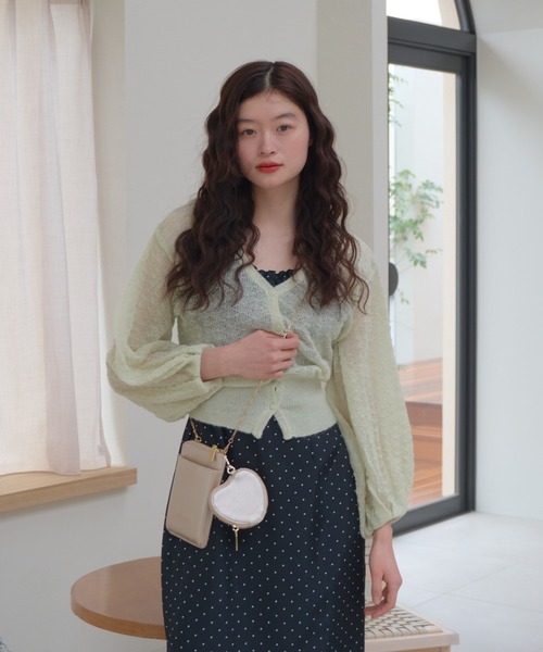 muguet(ミュゲ)の「short sheer knit cardigan(カーディガン/ボレロ・レディース・グリーン/コーラルピンク・FREE)」の14枚目の写真