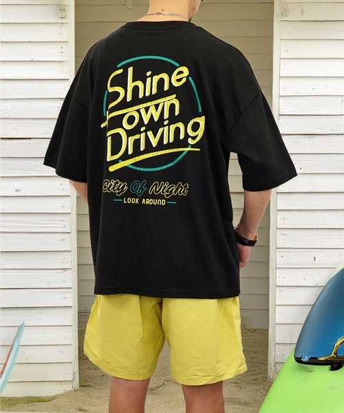 Burner(バーナー)の「【GROOVY STORE】オーバーサイズ スノーウォッシュ加工 レトロ Tシャツ(Tシャツ/カットソー・メンズ・ブラック/ブラック系その他2/ブラック系その他3/ダークグリーン/ブルー/スミクロ/モカ/ネイビー/インディゴブルー/ライトブラック/ブラック系その他4/グリーン・M/L/LL)」の5枚目の写真