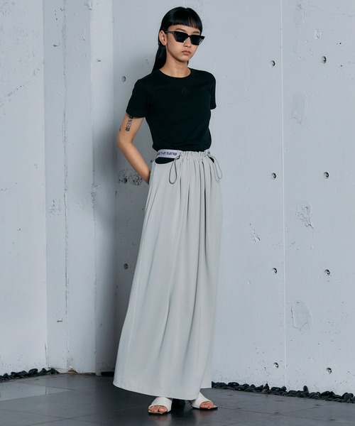 THINGS THAT MATTER（シングス ザット マター）の「CUTTING NARROW SKIRT / カッティングナロースカート（スカート・レディース・ブラック/ライトグレー/ベージュ・1/2）」の3枚目の写真