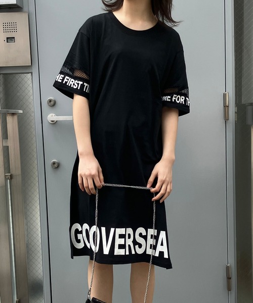 GLAMOROUS JANE(グラマラスジェーン)の「袖メッシュ切替バック裾ロゴプリントTシャツワンピース(ワンピース・レディース・ブラック/カーキ/オフホワイト・M)」の21枚目の写真
