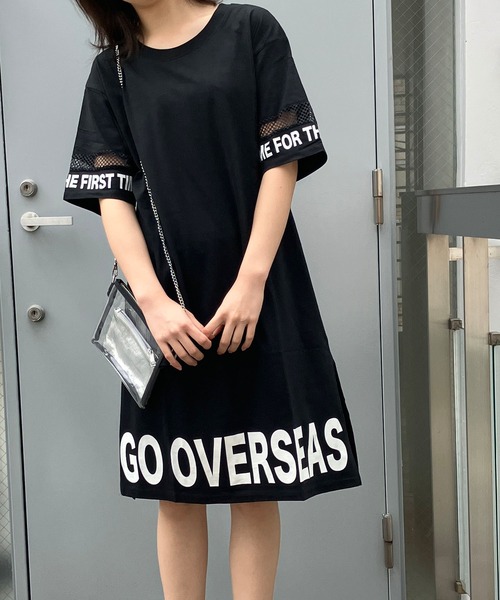 GLAMOROUS JANE(グラマラスジェーン)の「袖メッシュ切替バック裾ロゴプリントTシャツワンピース(ワンピース・レディース・ブラック/カーキ/オフホワイト・M)」の16枚目の写真