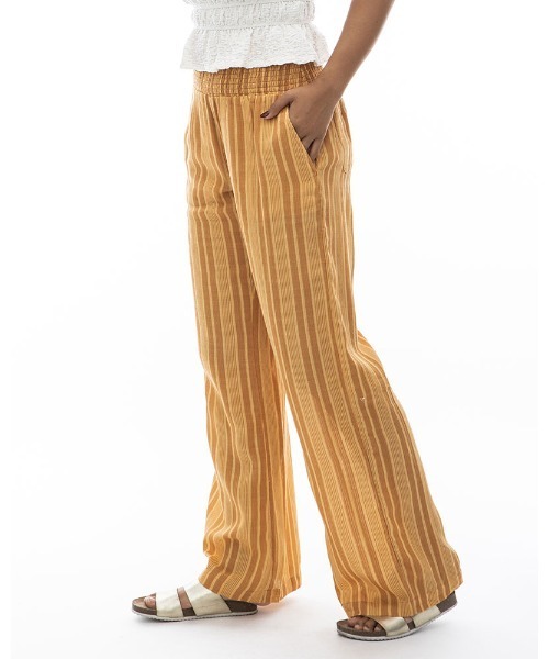 BILLABONG(ビラボン)の「BILLABONG レディース NEW WAVES 2 ロングパンツ 【2024年夏モデル】/ビラボンソフトタッチワイドパンツ(その他パンツ・レディース・マルチ/ブラウン・X-SMALL)」の3枚目の写真