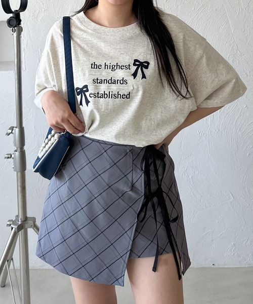 apres jour mignon(アプレジュールミニョン)の「アソートビッグTシャツ【ZOZOTOWN限定アイテム】(Tシャツ/カットソー・レディース・ナチュラル/ブラック系その他/ホワイト系その他2/オフホワイト/レッド/ホワイト系その他/ネイビー/ブラック・X-LARGE/フリー)」の18枚目の写真