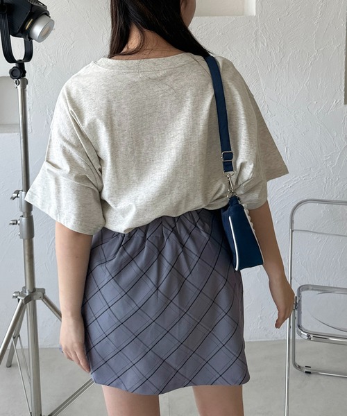 apres jour mignon(アプレジュールミニョン)の「アソートビッグTシャツ【ZOZOTOWN限定アイテム】(Tシャツ/カットソー・レディース・ナチュラル/ブラック系その他/ホワイト系その他2/オフホワイト/レッド/ホワイト系その他/ネイビー/ブラック・X-LARGE/フリー)」の22枚目の写真