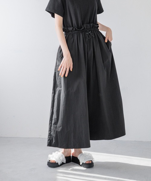 LOWRYS FARM（ローリーズファーム）の「ドッキングワンピースＳＳ 109447（ワンピース・レディース・ブラック/チャコールグレー/ホワイト・FREE）」の16枚目の写真