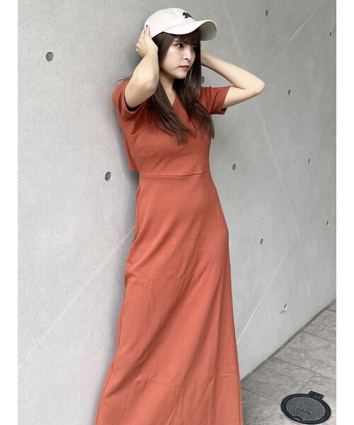 MURUA（ムルーア）の「アシメネックバックオープンワンピース（ワンピース・レディース・モカ/オレンジ/アイボリー/ブラック・FREE）」の20枚目の写真