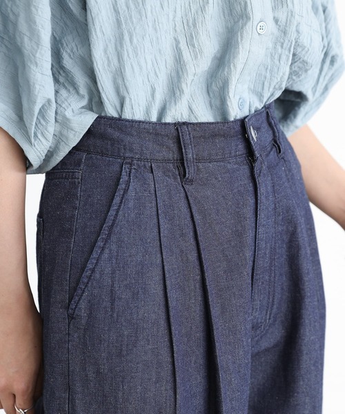 n'OrLABEL(ノアールレーベル)の「麻混ペグトップデニムパンツ(デニムパンツ・レディース・ケミカルウォッシュ/ワンウォッシュ・2/1)」の10枚目の写真