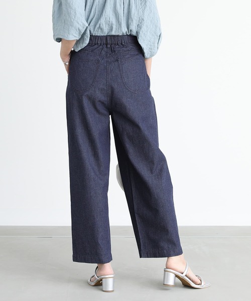n'OrLABEL(ノアールレーベル)の「麻混ペグトップデニムパンツ(デニムパンツ・レディース・ケミカルウォッシュ/ワンウォッシュ・2/1)」の18枚目の写真