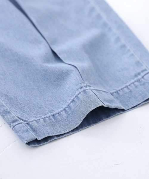 n'OrLABEL(ノアールレーベル)の「麻混ペグトップデニムパンツ(デニムパンツ・レディース・ケミカルウォッシュ/ワンウォッシュ・2/1)」の9枚目の写真