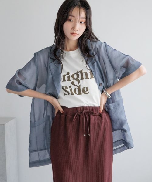 LOWRYS FARM(ローリーズファーム)の「コンパクトプリントTシャツ 131955(Tシャツ/カットソー・レディース・チャコールグレー/パープル/アイボリー・FREE)」の18枚目の写真