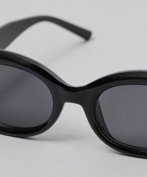 JEANASIS(ジーナシス)の「ワイドフレームサングラス/132294(サングラス・レディース・グレー系その他/ブラック系その他・FREE)」の12枚目の写真