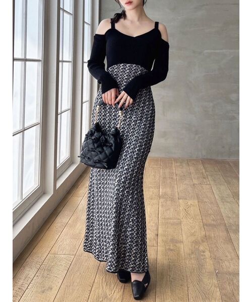 RESEXXY（リゼクシー）の「ツイードコンビマーメイドニットワンピース（ワンピース・レディース・ラベンダー/ブラック/アイボリー・FREE）」の2枚目の写真