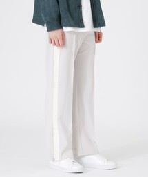 LOVELESS（ラブレス）の「サイドブレードスリットイージーストレートパンツ（スウェットパンツ）」