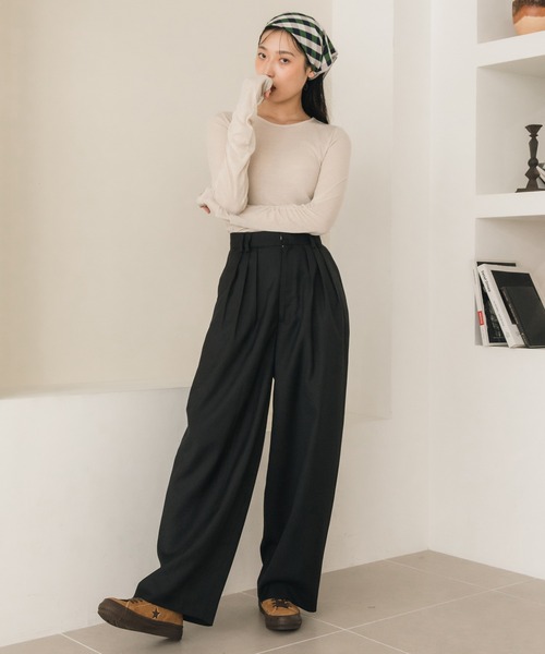 HEILIS(ヘイリス)の「袖シャーリングシアートップス / ロンT 長袖 カットソー メランジ 春服 夏服 秋服 レイヤード 透け感 シアー ギャザー(Tシャツ/カットソー・レディース・アイボリー/ブラック/ブルー/グレー/オレンジ・FREE)」の9枚目の写真