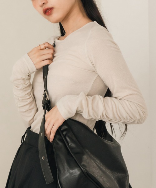 HEILIS(ヘイリス)の「袖シャーリングシアートップス / ロンT 長袖 カットソー メランジ 春服 夏服 秋服 レイヤード 透け感 シアー ギャザー(Tシャツ/カットソー・レディース・アイボリー/ブラック/ブルー/グレー/オレンジ・FREE)」の12枚目の写真