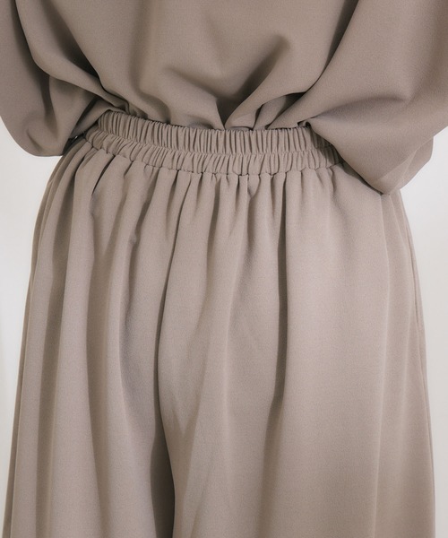 KATHARINE ROSS（キャサリンロス）の「【KATHARINE ROSS】仮撚りタックワイドパンツ（スラックス・レディース・ブラック/モカ・MEDIUM）」の11枚目の写真