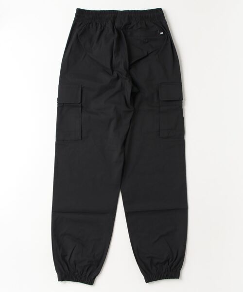NEW BALANCE（ニューバランス）の「Icon Twill カーゴジョガー（カーゴパンツ・メンズ・ブラック/ライトベージュ/カーキ・SMALL/MEDIUM/LARGE/X-LARGE/XX-LARGE）」の10枚目の写真