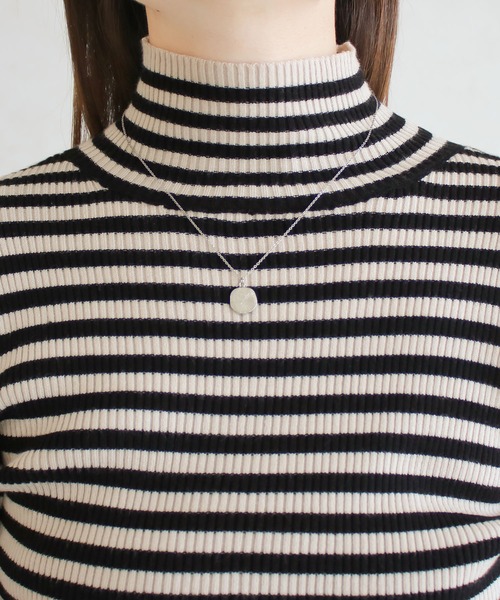 Social GIRL（ソーシャルガール）の「フレア袖ハイネックボーダーニット リブニット（ニット/セーター・レディース・ブラウン/ブラック・M）」の10枚目の写真