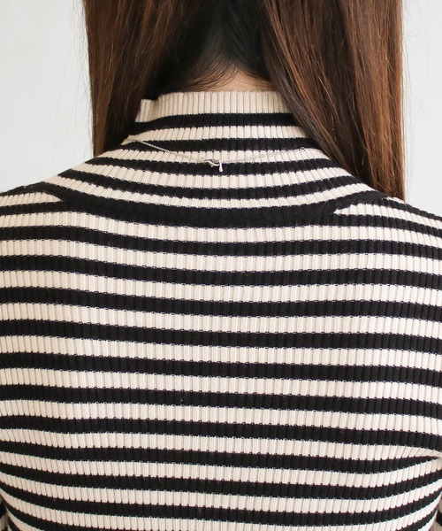 Social GIRL（ソーシャルガール）の「フレア袖ハイネックボーダーニット リブニット（ニット/セーター・レディース・ブラウン/ブラック・M）」の11枚目の写真