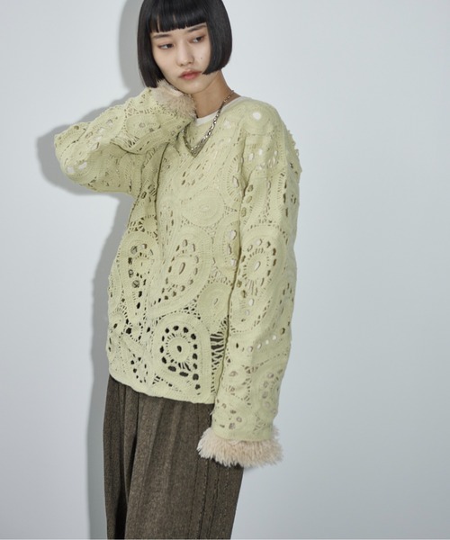 THE YOn(ザヨン)の「ペイズリークロシェレースルーズフィットニットプルオーバー(ニット/セーター・レディース・アイボリー/ライム/グレー・FREE)」の7枚目の写真