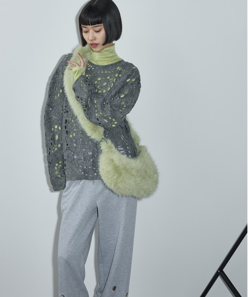 THE YOn(ザヨン)の「ペイズリークロシェレースルーズフィットニットプルオーバー(ニット/セーター・レディース・アイボリー/ライム/グレー・FREE)」の22枚目の写真