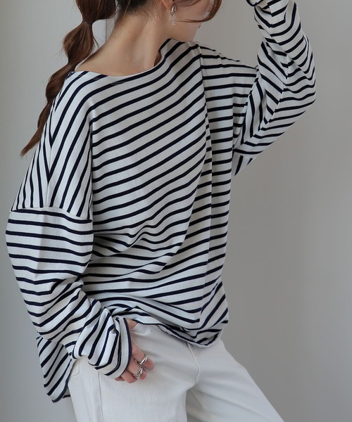 HUG.U(ハグユー)の「ボーダーカットソー(Tシャツ/カットソー・レディース・ホワイト/ブラウン/レッド/グリーン/ブラック・FREE)」の8枚目の写真