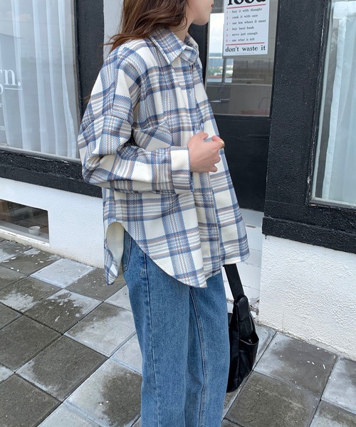 SHEPP(シープ)の「ビッグ チェックシャツ(シャツ/ブラウス・レディース・ネイビー/ホワイト・XL/L/M)」の4枚目の写真